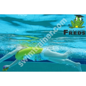 FREDS SWIM ACADEMY + SMYCZ SWIMTRAINER 